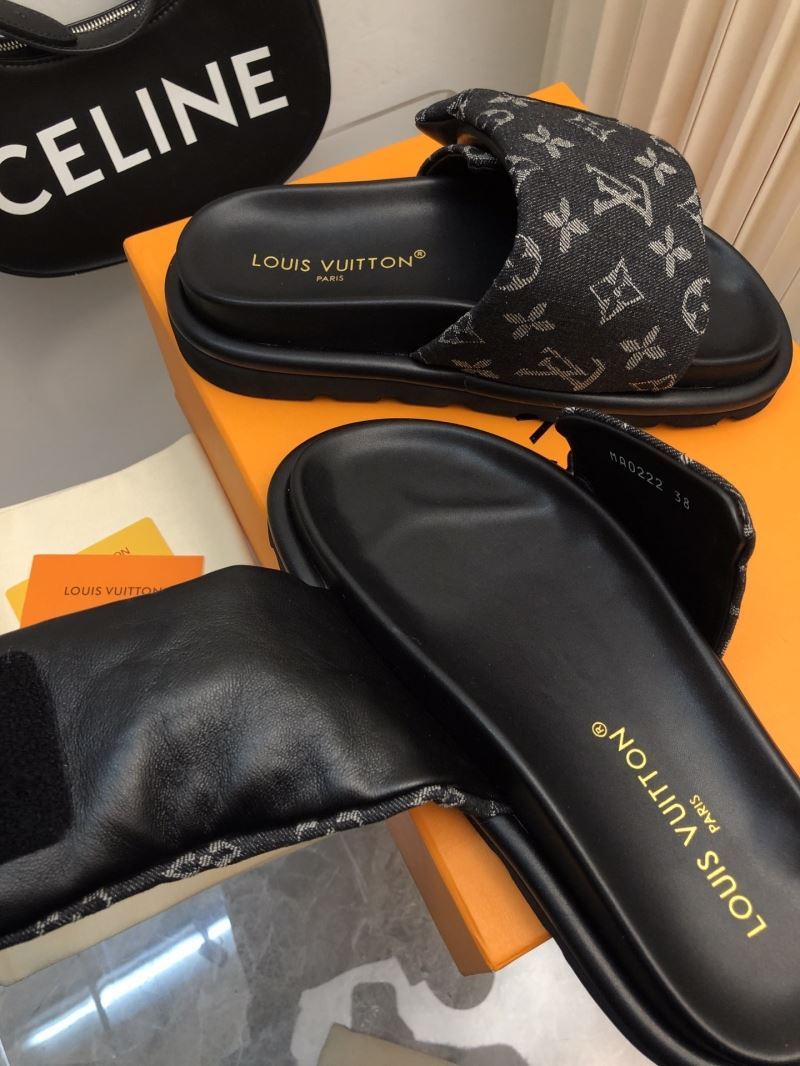 Louis Vuitton Slippers